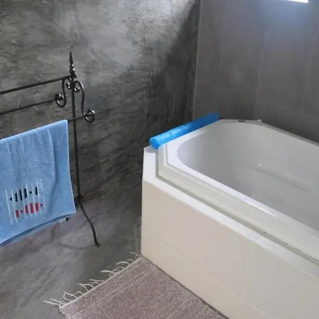 Welcoming House In With Mountain View Holiday home *