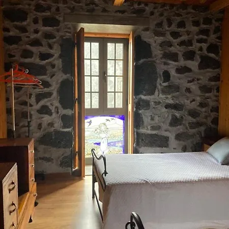 Holiday home Welcoming House In With Mountain View *